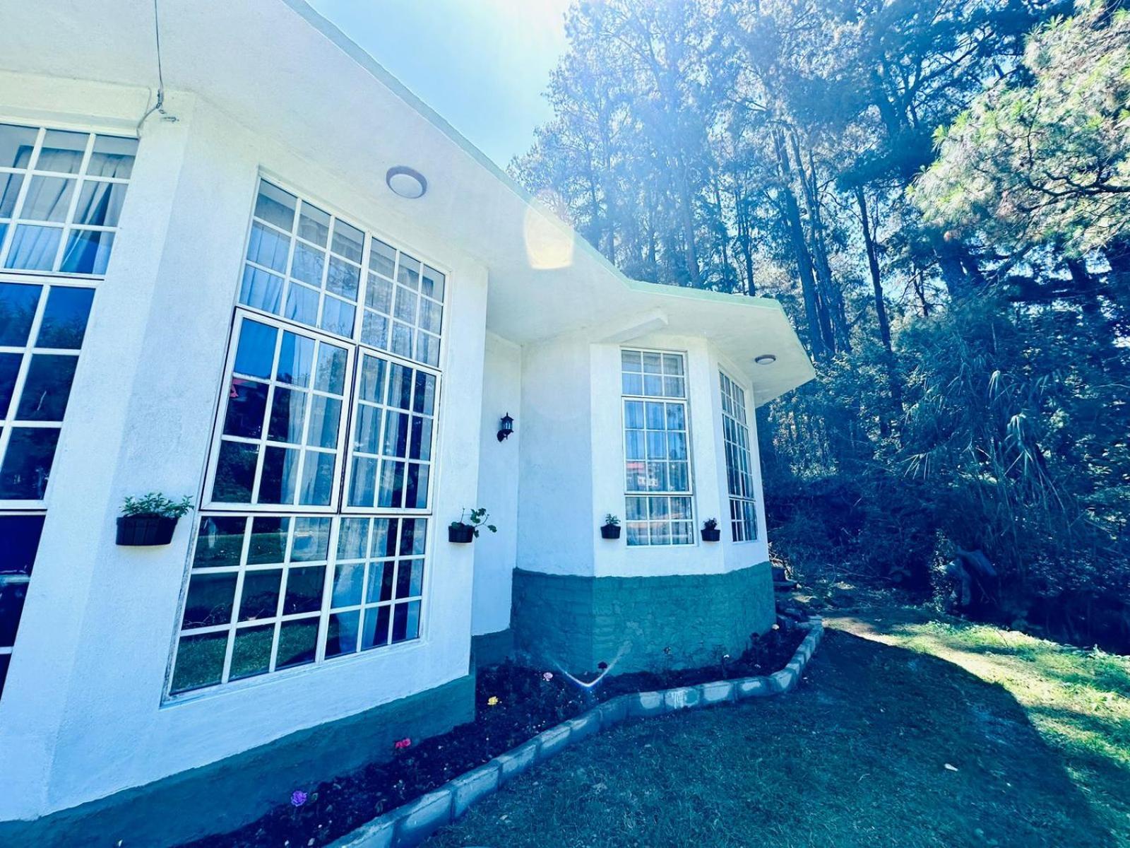 Lakeside Cottage By Clover Nuwara Eliya Bagian luar foto